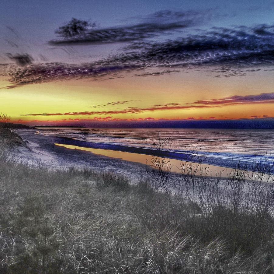 Mistral Przy Plazy Domki Caloroczne Ustka Buitenkant foto